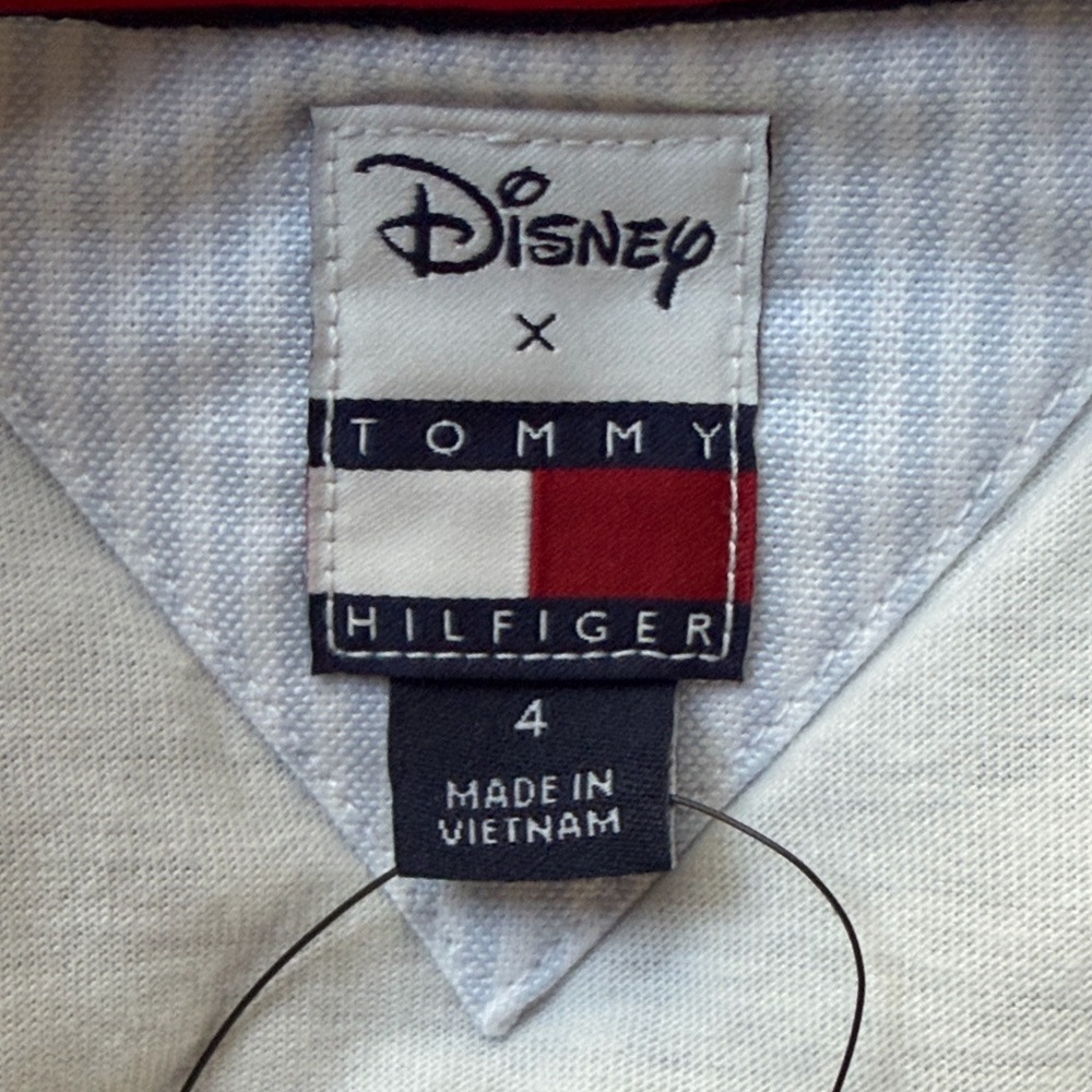 NWT - Tommy Hilfiger Kids Cream T-Shirt with Mickey Design - 4 - Picture 6 of 6